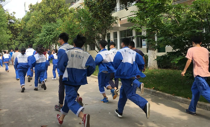 如何用瑜伽帮助篮球运动员快速恢复体能_1